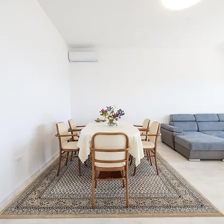 Mir Punta Radman Apartman Petrčane