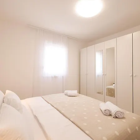 Apartman Mir Punta Radman Petrčane