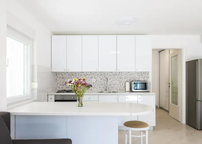 Mir Punta Radman * Petrčane